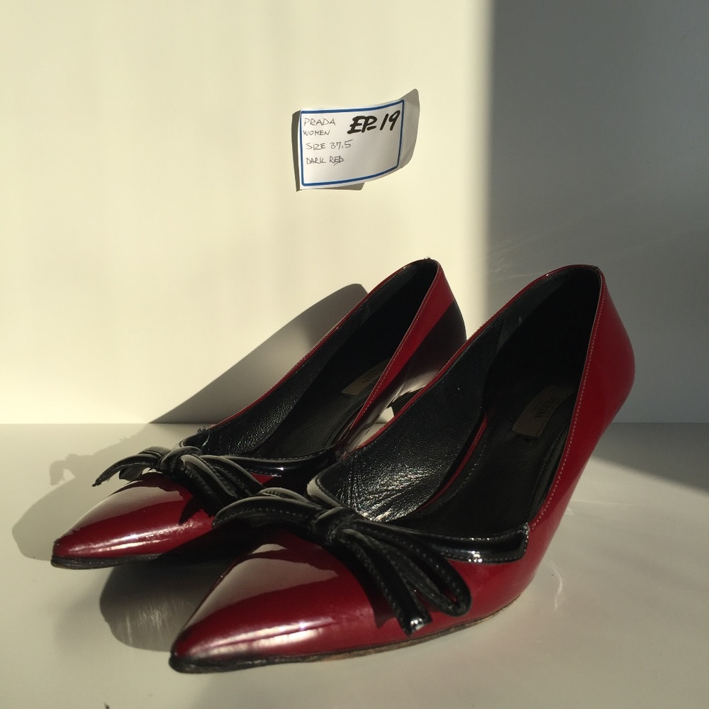 PRADA Women's shoes size 37.5  us 7. DARK RED